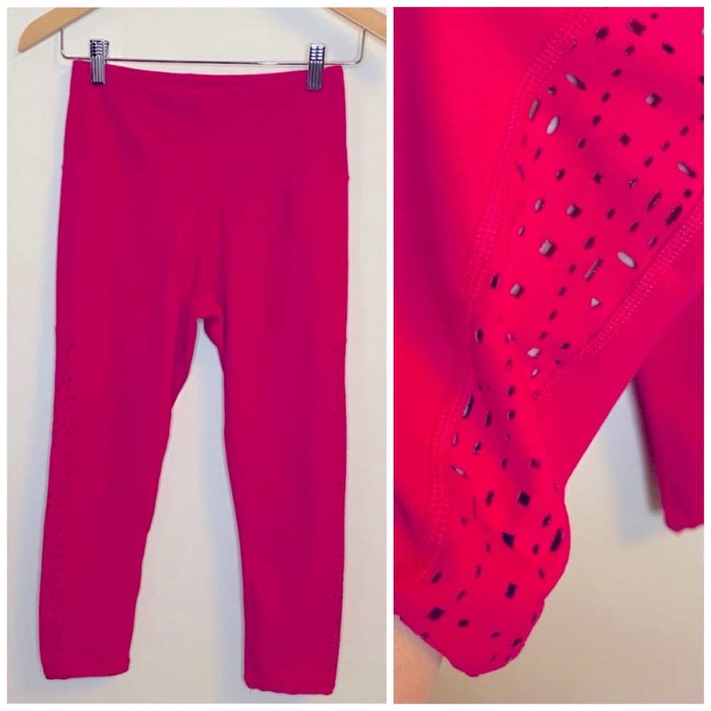 Women's Hot Pink Yoga Pants Cropped SMALL
